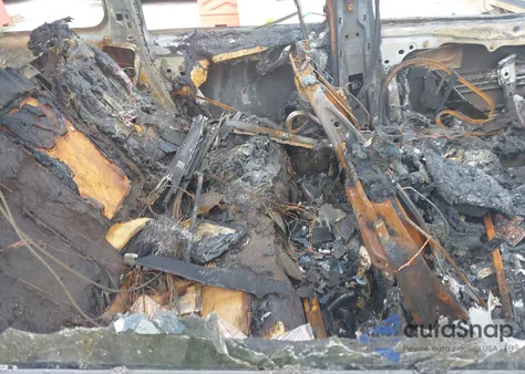 2024 Jeep Grand Cherokee 4Xe Trailhawk Carb State Pkg из США, поврежденный, VIN 1C4RJYC63R8532442